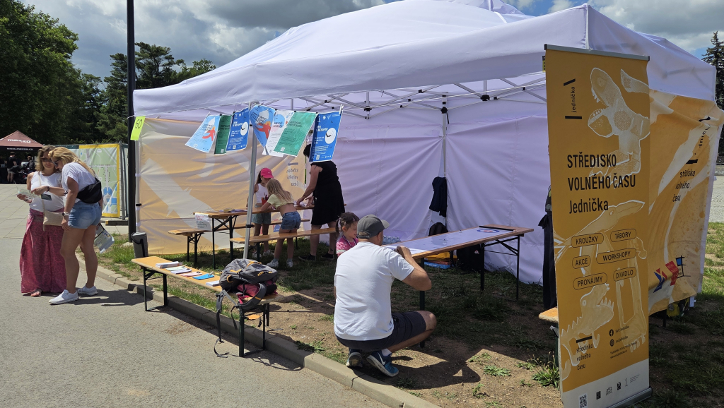05.jpg