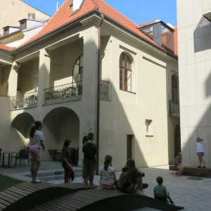 146.JPG